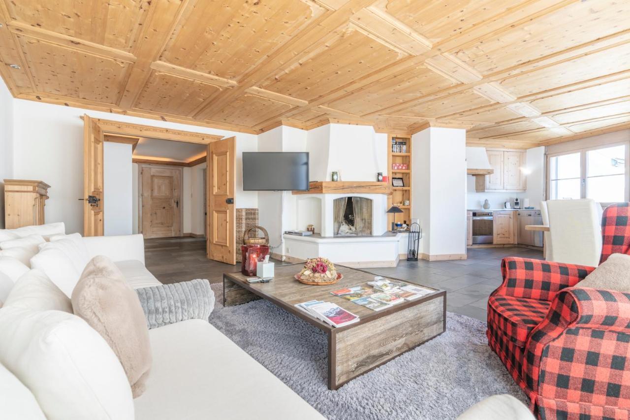 St Moritz 3 Suite Vista Lago エクステリア 写真