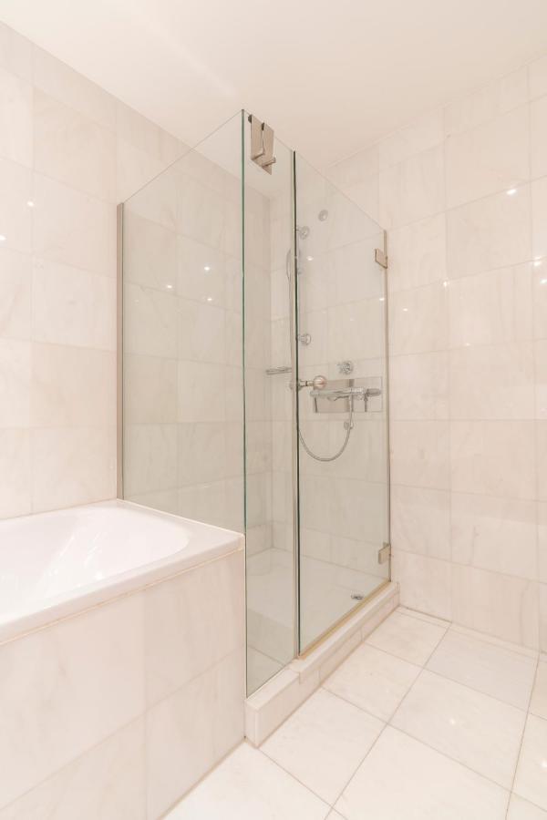 St Moritz 3 Suite Vista Lago エクステリア 写真